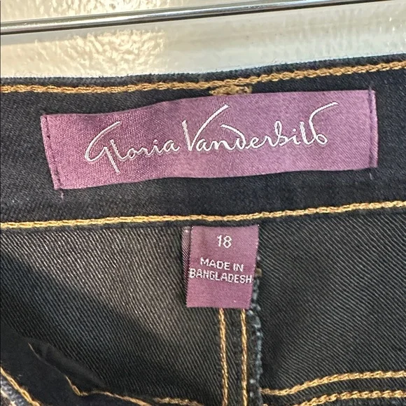 NWT Size 18, Gloria Vanderbilt Blue Jeans - Picture 5 of 9
